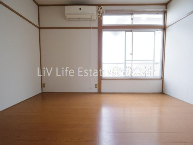 小平市天神町２丁目のアパートの寝室