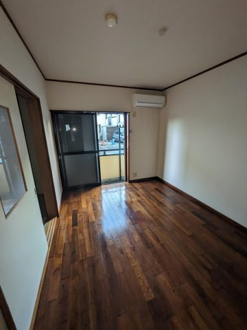 リバーサイドハイツリーの寝室