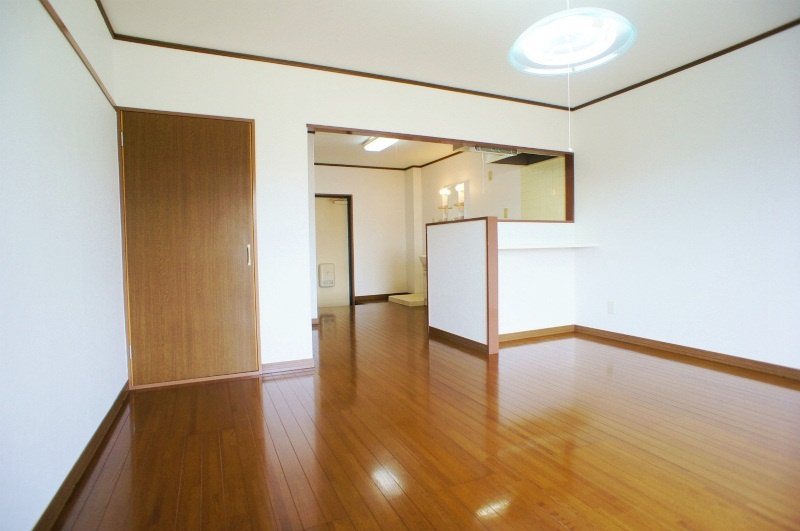 ハミルトン21【キャッシュバック対象物件】の居間・リビング