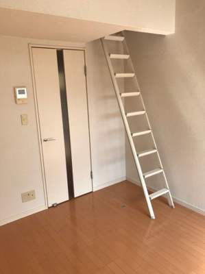 【居間・リビング】 | ヒルズアマティ | 別号室の写真になります。現況優先。