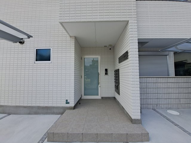 アクアレジデンス武庫川のエントランス