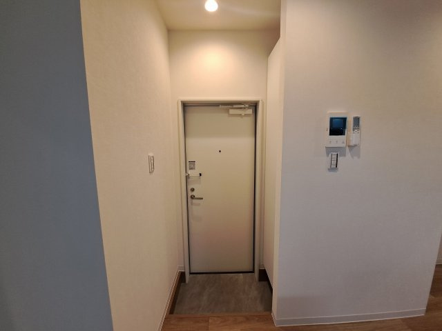 アクアレジデンス武庫川の玄関