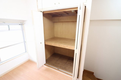 【収納】 | エフアール城東中央