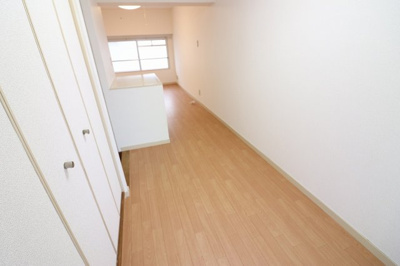 【洋室】 | エフアール城東中央