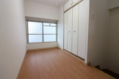 【寝室】 | エフアール城東中央