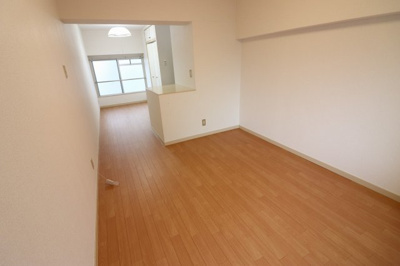 【洋室】 | エフアール城東中央