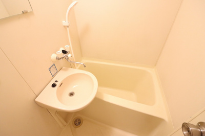 【浴室】 | エフアール城東中央