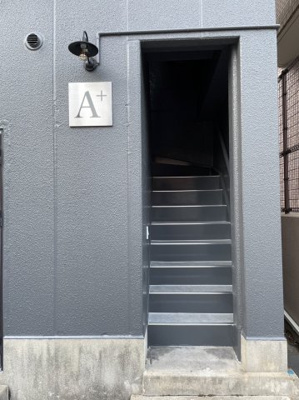 【エントランス】 | A+
