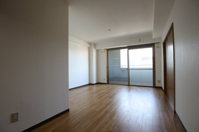 【居間・リビング】 | メルクマール深阪