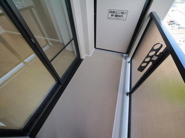 幸court　nara　sanjoのバルコニー|落ち着いた時間を過ごせるバルコニーです