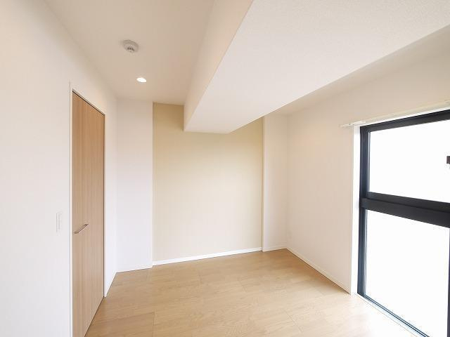 幸court　nara　sanjoの洋室|使い勝手のいい洋室です