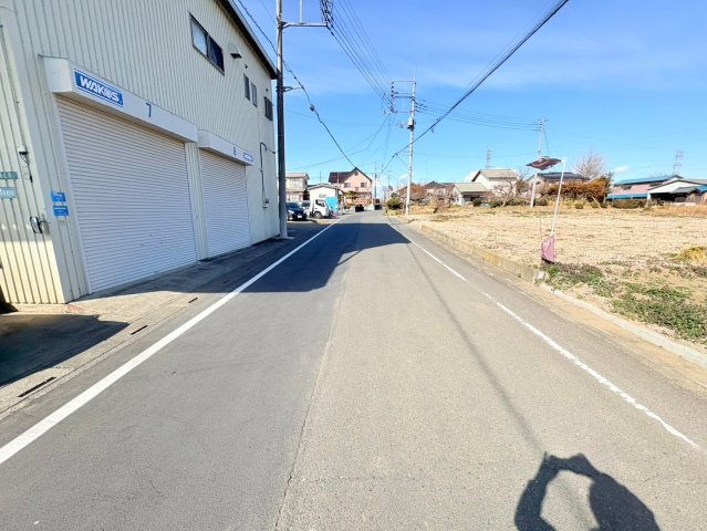 坂戸市石井　建築条件なし売地　東武東上線『北坂戸駅』バス10分　【勝呂小学区】の前面道路含む現地写真