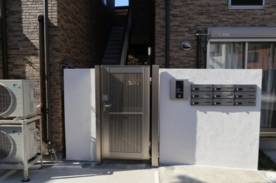 【エントランス】 | Berghaus Shonan Tsujido