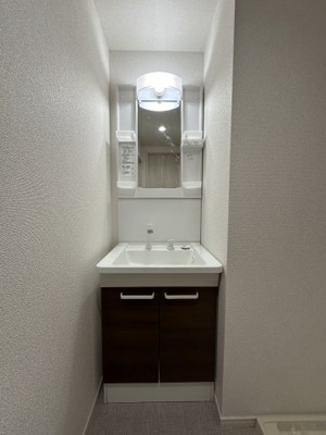 【独立洗面台】 | Berghaus Shonan Tsujido