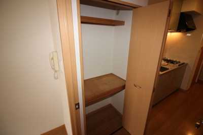 【収納】 | グランディ薬院Ⅰ | 別号室の写真になります。現況優先。