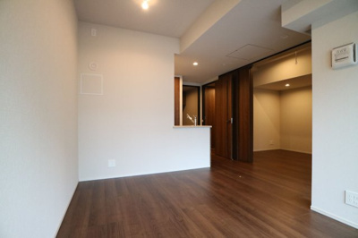 【居間・リビング】 | レーベン福岡天神ONE TOWER | 別号室の写真になります。現況優先。