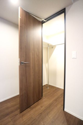 【収納】 | レーベン福岡天神ONE TOWER | 別号室の写真になります。現況優先。