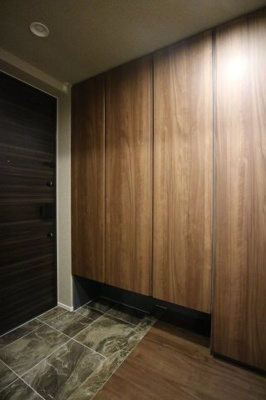 【玄関】 | レーベン福岡天神ONE TOWER | 別号室の写真になります。現況優先。