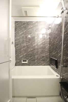 【浴室】 | レーベン福岡天神ONE TOWER | 別号室の写真になります。現況優先。