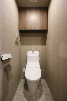 【トイレ】 | レーベン福岡天神ONE TOWER | 別号室の写真になります。現況優先。