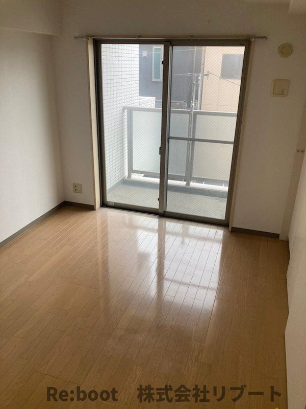 エリューディ船橋本町の寝室