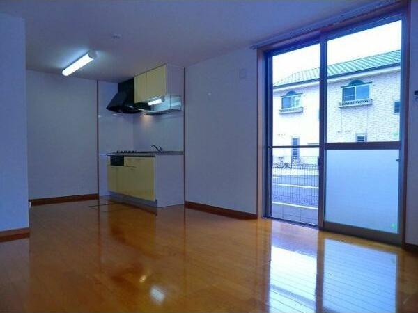 ヴィラK-Ⅰ　　刈谷市近郊の賃貸はクラスホーム刈谷店の居間・リビング