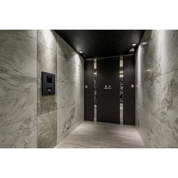 S-RESIDENCE茶屋ヶ坂のロビー