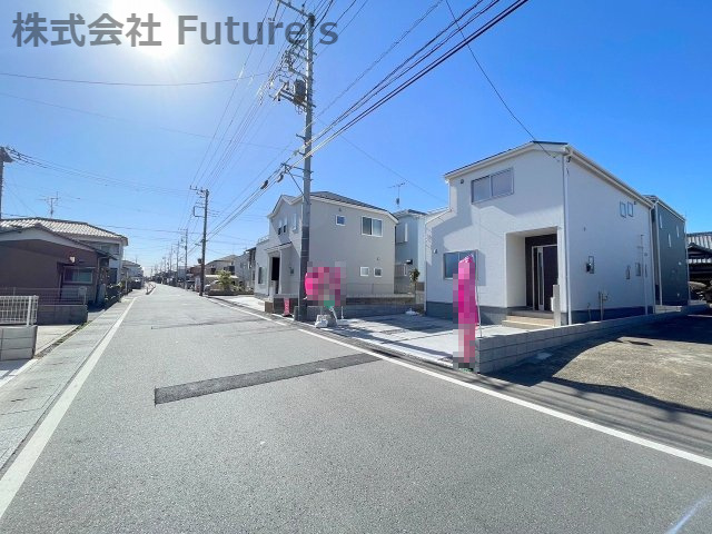 三郷市番匠免1丁目　新築戸建　全2棟　1号棟の前面道路含む現地写真|前面道路含む現地写真です。
