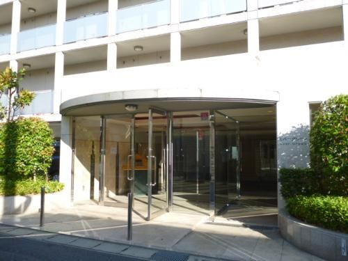 エバーグリーンのエントランス