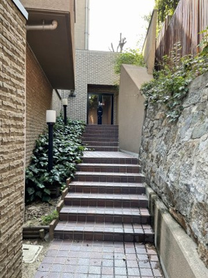 【エントランス】 | ヒルトップハウス