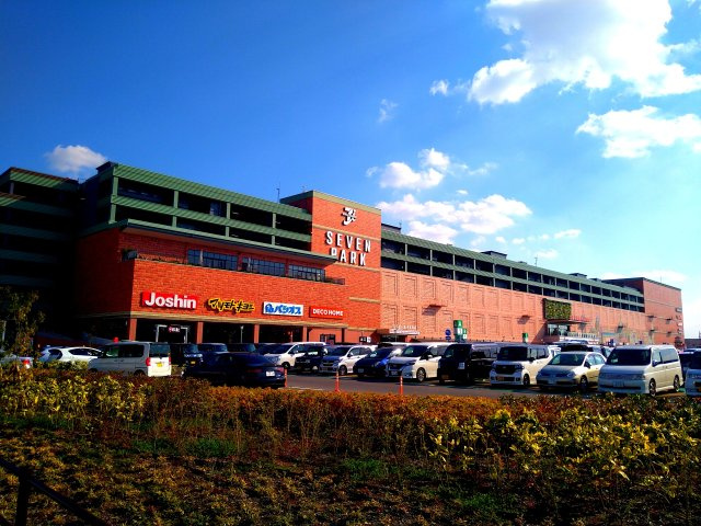 ルミエールタウン天美パート1の周辺|もともと駅周辺には商店街や阪南大学などがあり、にぎやかでありながら、落ち着いた住環境となっております。 また、セブンパークや、その周辺にも店舗が次々にオープンし、非常に住みやすい環境となっております!