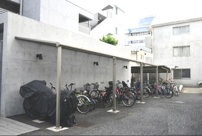 【駐車場】 | コートシルバーストーン　※4/1内見開始 | 駐輪場付き(^^)/