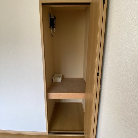 ホワイトステージの収納|収納豊富です