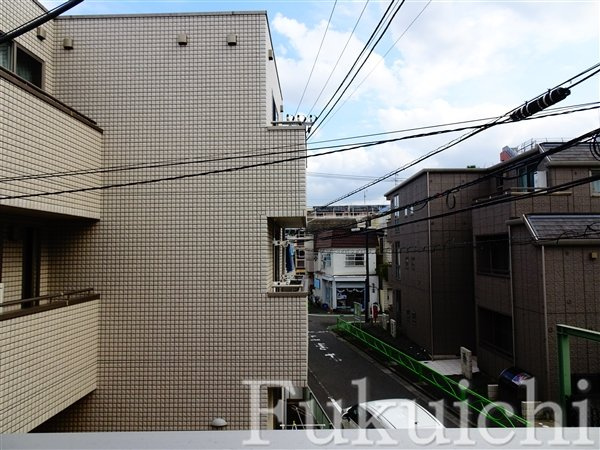 アリドゥリア都立大学の展望