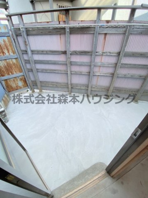 【庭】 | 　北岸和田貸家 | 屋外土間スペースです