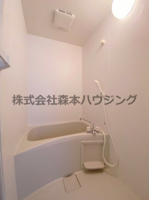 【浴室】 | 　北岸和田貸家 | 日々の暮らしに欠かせないお風呂です