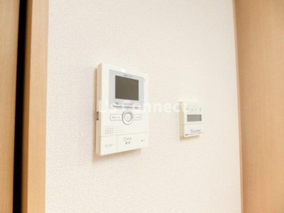 【セキュリティ】 | パセオプラシード成田Ｄ | 突然の来客時もＴＶモニターホンでしっかり確認。