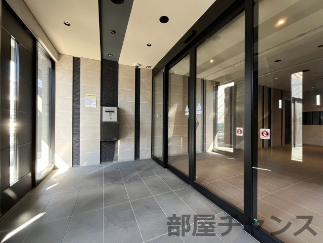 ディアレイシャス金山のエントランス