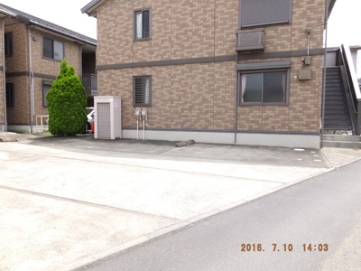 敷地内駐車場(空き確認要)