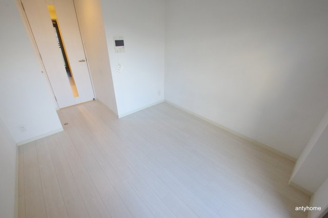 エスリード大阪シティノース　仲介手数料無料の洋室