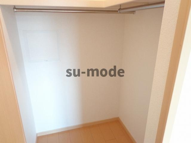 プレジェーネ一津屋の収納