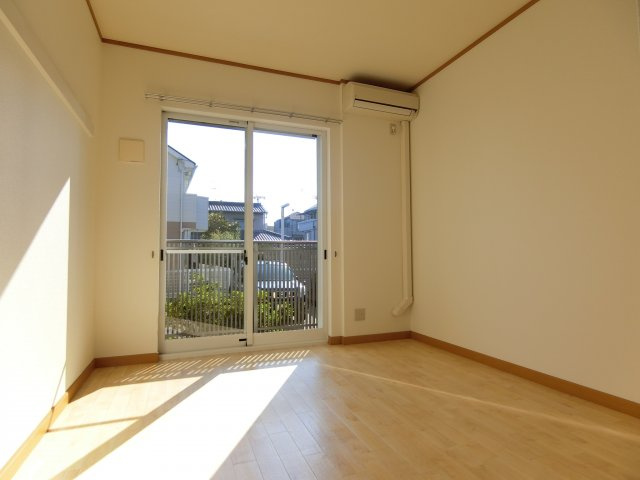 ガルニエの洋室