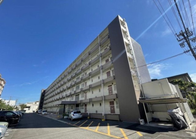 【外観】 | 上社南住宅五号棟＜仲介手数料無料＞ | 外観は落ち着いています