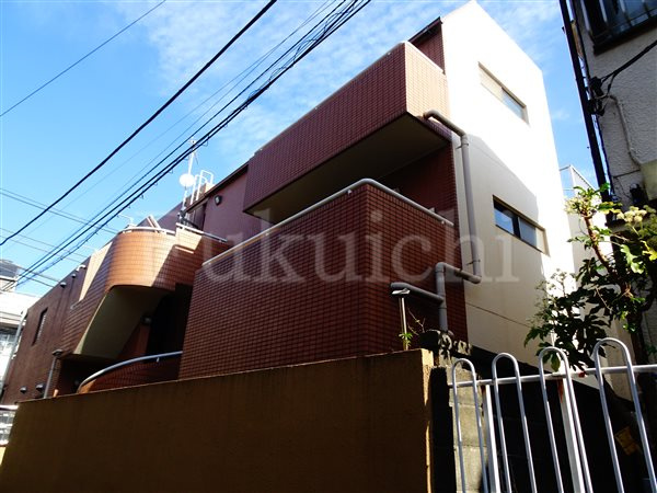 ファミール祐天寺の外観