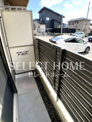 【バルコニー】 | フォレストリオ | 暖かな日差しのふりそそぐバルコニー同型タイプ