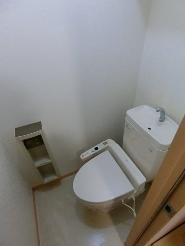 【トイレ】 | シャーメゾンSACHI　C | 206の写真（間取同タイプ：イメージ）