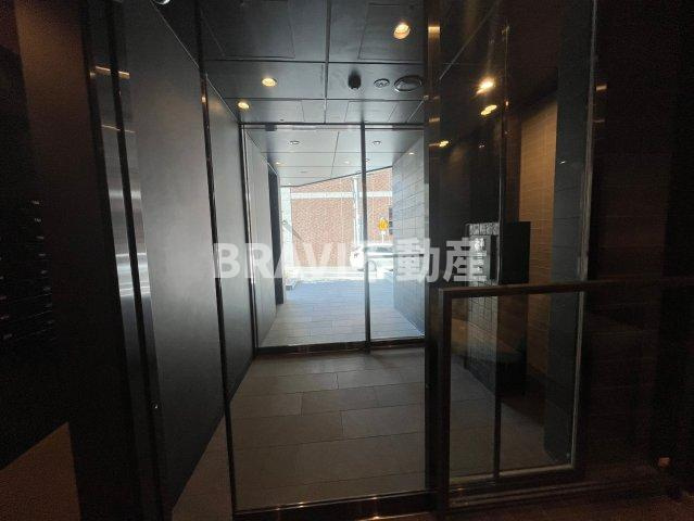 ファーストフィオーレ谷町六丁目フェリシア BRAVI不動産のロビー|エントランスです