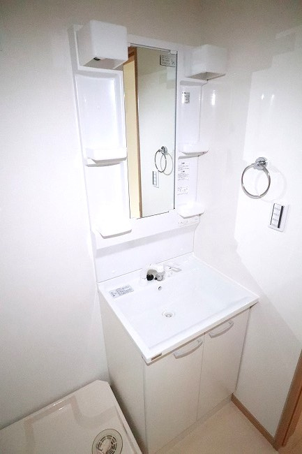 Carino7の独立洗面台|※別部屋のイメージ写真です。