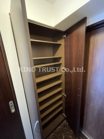 プレジオ中津の収納|こまごまとしたものを収納できそうですね