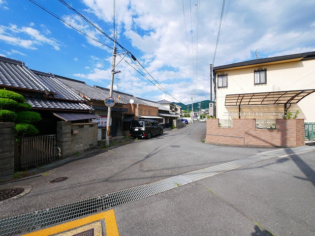 古市町倉庫の駐車場